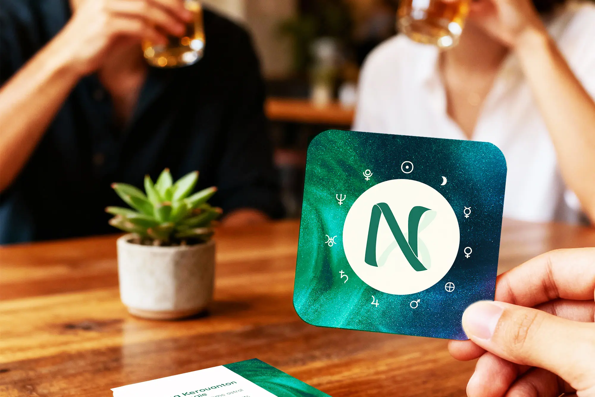 Création logo et carte de visite astrologue